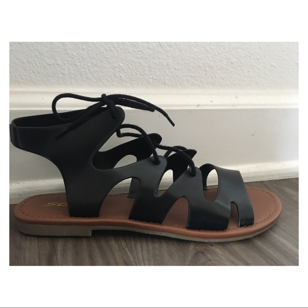 BRAND NEW black strap sandals
